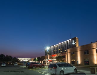 exterior-of-hospital-emergency-room